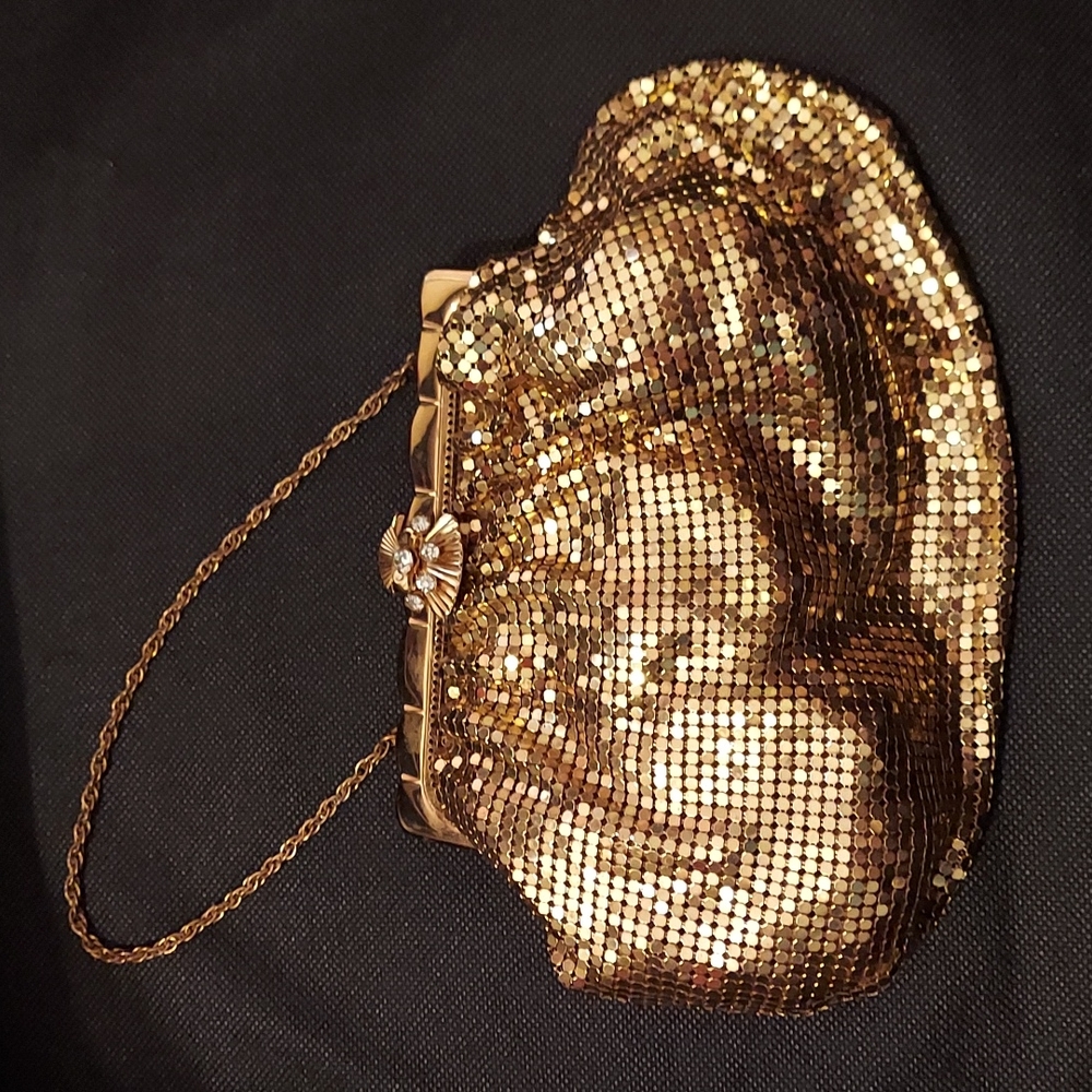Vintage Gold Chainmail Mesh Evening Bag Clutch Purse Jewel Clasp